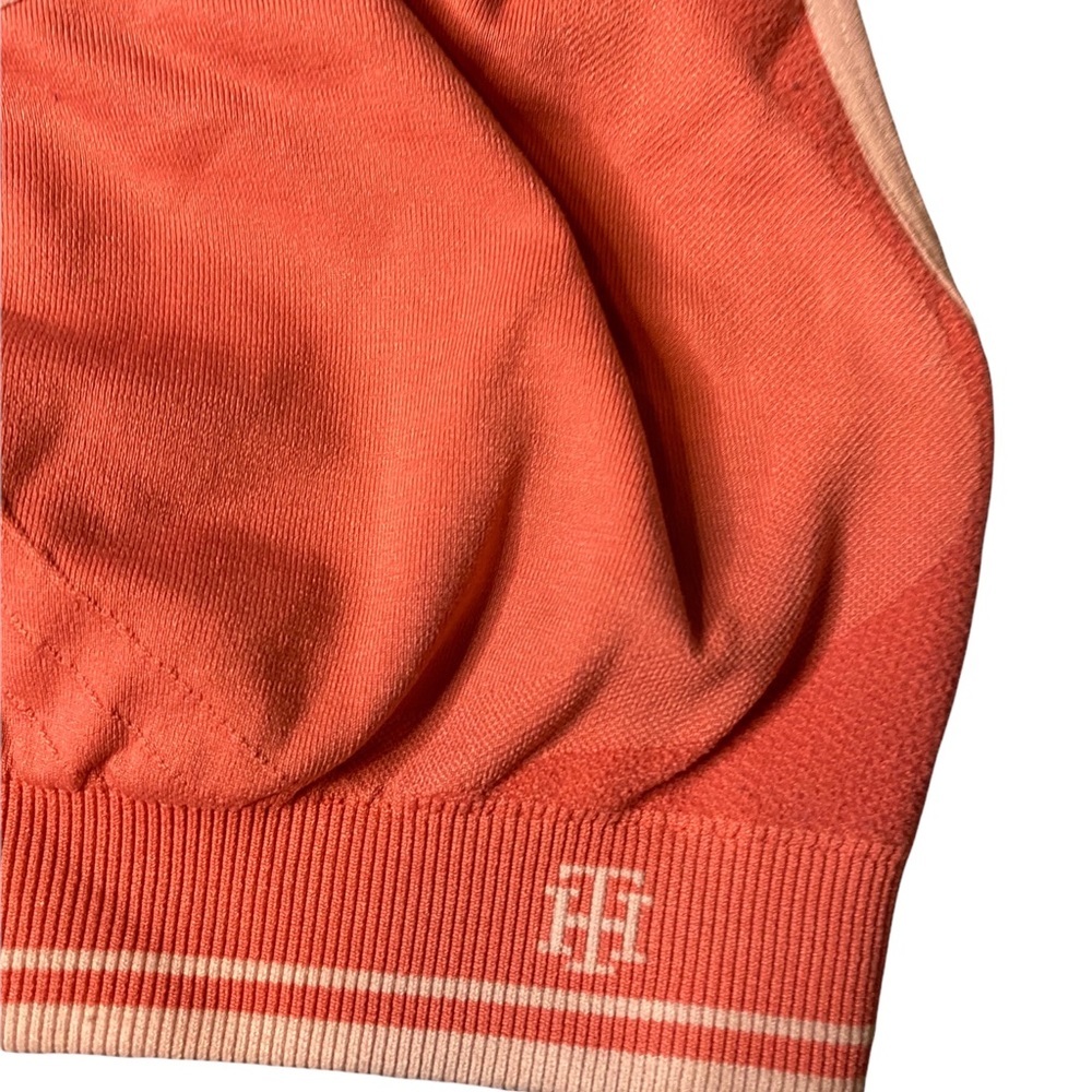 🏷️ 2 for 15 Y2k Tommy Hilfiger sports bra